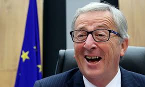 Vedi come ride Juncker: contento lui...