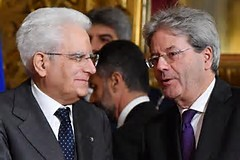 Mattarella e Gentiloni: due persone abbastanza serie alla guida dell'Italia. Speriamo che duri o vengano altre persone d'esperienza. Ci si attendono meno parole più fatti...