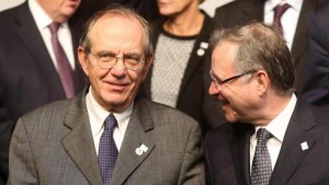 Ridi che mamma ha fatto i gnocchi: sono i giorni delle cessioni di Banca Etruria, Marche, Nuova CR Chieti, "Ubi maior minor cessat" 