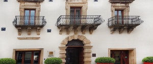 Hotel Zuppello, il piano nobile. Abile e fine restauro di un bene storico che stava perdendosi...