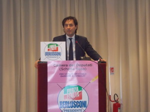 "Ciccio" cascio tace nel corso di uno degli applausi incassati "a scena aperta".