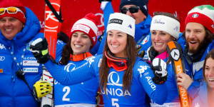 Una foto delle atlete italiane in partenza per la Corea.