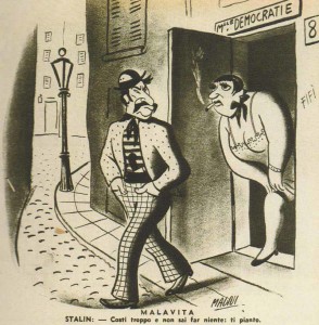 Un'amara vignetta: in una scena tutta prosaica si voltano le spalle ad un democrazia sputtanata...