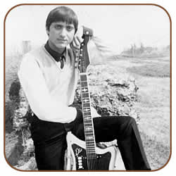 Nello (giovanissimo) non ha mai dimenticato la musica e ...Roma