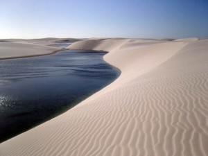 Acqua anche nel deserto. Occorre solo l'energia per tirarla su da 1000 metri...