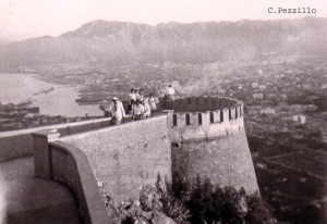 La torretta belvedere sotto il'Utveggio è proprio quella di un castello: era meta contiinua di palermitani e turisti...