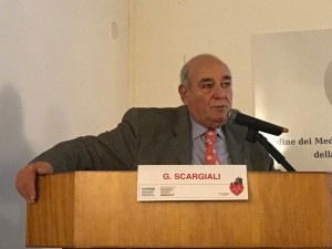 Germano Scargiali, nostro direttore, durante l'intervento sugli aspetti mediatici.