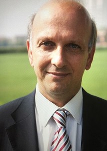 Il ministro Marco Busetti è succeduto