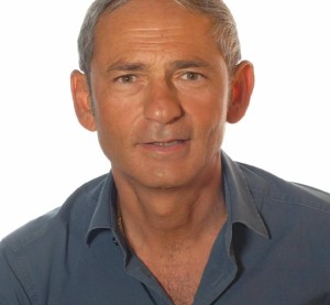 L'On.le Tommaso Calderone in una foto scattata quest'estate.