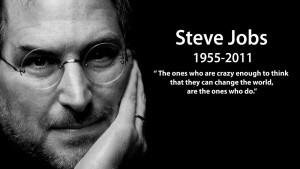 Steven Jobs: tutto ciò che riguarda il web viene visto con timore peché è un grande strumento di libertà individuale. Il "potere" ne ha paura. 