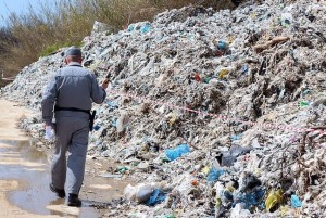 Una discarica abusiva scoperta questa volta in Ciociaria. Saranno la regola finché non si apriranno le porte agli inceneritori.