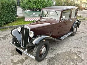 La Lancia Augusta.Con questa (giàdi qualità),laBalilla ela Topolibo gli italiani divebbero automobilisti.