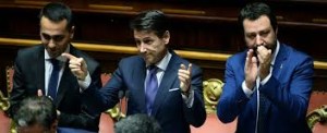 Quando - fino a ieri - cantavano: "Matteo è un bravo ragazzo..."