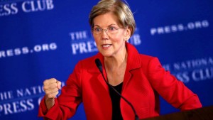 Elizabeth Warren è certamente una self madewoman. Molto aggressiva, non i èancora selezionata per i democratici (si attendonole primrie) magiàattacca Trumpchiedendomnel'empeachment. Fra i suoi bersagli anche la Aple...
