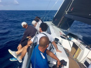 Primavista in azione di Bolina durante la lunga regata.