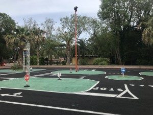 Parco giochi o educazione stradale? Interessante iniziativa al Cavallino Matto...