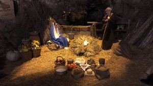 Custonaci: dentro una vra grotta...