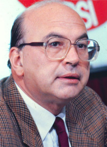 Bettino Craxi prima vittima di "golpe all'italiana".Il suo -che favorì Scalfaro contro Forlani alla presidenza - fu addirittura sanguinario.