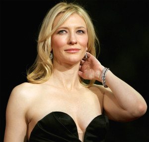 Cate Blanchett è 'unica' nel suo fascino e nella sua recitaione.