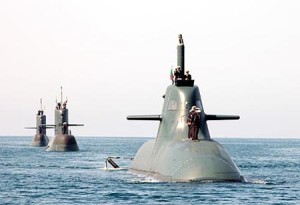 Sottomarini adidrogeno classe Todaro.4 indotazione della Marina itliana,costruiti d Fincantieri: Salvatore Todaro, Scirè, Pietro Venuti e Romeo Romei.Sono una 'creazione'italo tedesca per agirare il divieto di disporre di sottomarini nucleari (al contrario dei 'semplici' sommergibili,possono perorrere lungherottesommersi. Sono definiti 'invisibili' perlecaratteristiche anti radar.
