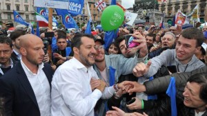 Salvini, il ragazzo della via Glook, è il solo a gridare la verità,comeil bimbo del racconto: "il re è nudo".