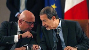 Nello Musumeci è molto affiatato con il suo vicepresidente e assessore alle finanze Gaetano Armao: la finanziartia veniova nelle prtcedentilgislture (Lombardo - Crocetta) approvata con un anno di ritardo. Adesso vien approvata in anticipo e conuna prtevisione di tre anni a venire.