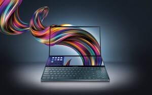 Il portatile offre tanti vantaggi rispetto ad un pc fisso. Inognicaso è corretto chiamarlo computer.