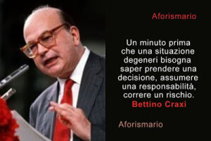 Quando la magistratura accusò Craxi, questio pagò lo scotto della disistima cui era allora soggetta la classe politica. Oggi l'inganno politico è maggiore, ma la gente sopporta...