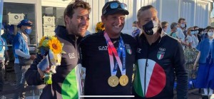 Ruggero Tita, Gabriele Bruni e Caterina Banti con l'oro olimpico.